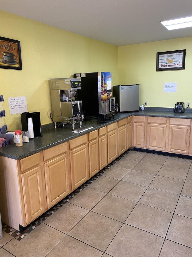 Jax Inn Jacksonville Downtown Εξωτερικό φωτογραφία