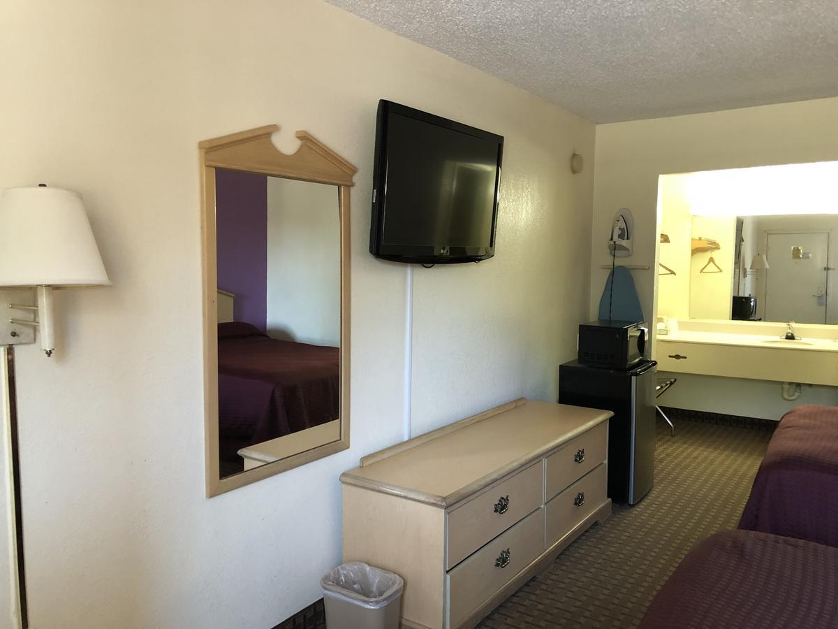 Jax Inn Jacksonville Downtown Εξωτερικό φωτογραφία